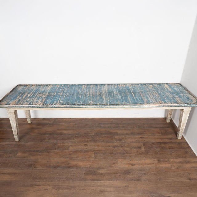 French Country Early 20th Century Original Painted French Long Dining or Console Table For Sale - Image 3 of 14
