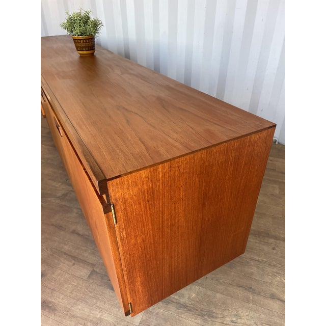 Mid-Century Modern Teak Sideboard by Greaves & Thomas, 1960s For Sale - Image 15 of 18