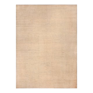 Nazmiyal Collection Cream Subtle Pattern Contemporary Area Rug For Sale