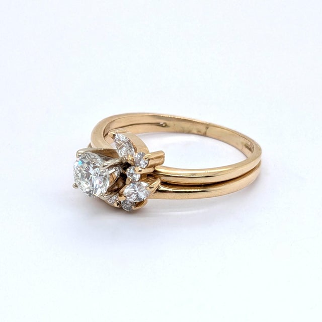 Stone Information - --------------------------------------------- Primary Stone(s): Diamond - Stone Grading: - Color:...
