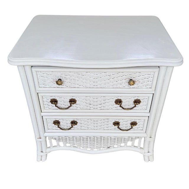 1970s White Wicker Oversized Nightstands Attributed to Ficks Reed - Set of 2 For Sale - Image 9 of 10