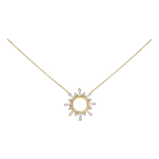 14K Yellow Gold Plated Sterling Silver 5/8 Cttw Diamond Open Starburst Pendant Necklace For Sale