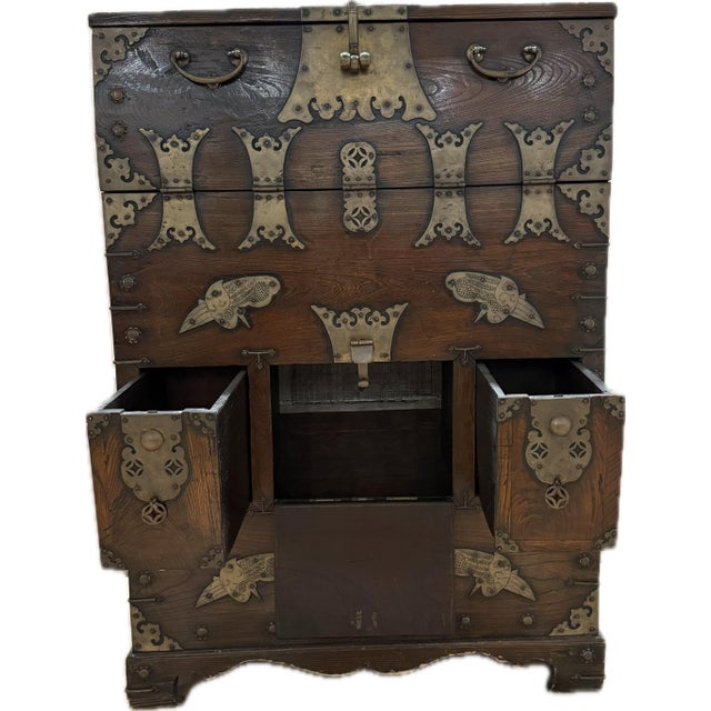 Antique Korean Bandaji Chest For Sale In Miami - Image 6 of 14