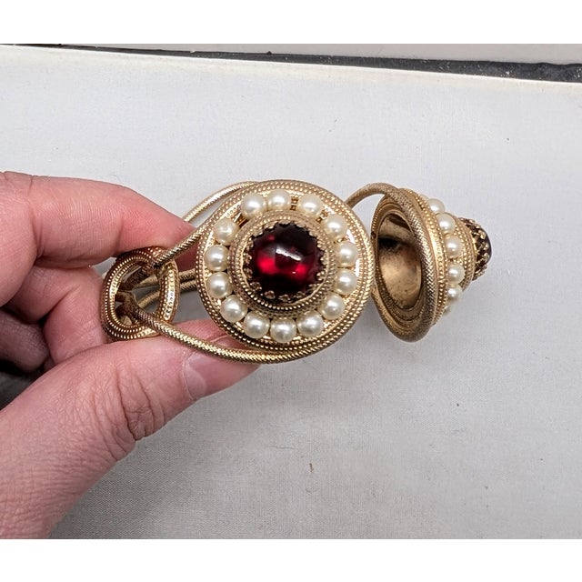 Vintage 1950s Signed Napier Goldtone Cabochon Faux-Garnet & Faux-Pearl Cuff Bracelet For Sale In Philadelphia - Image 6 of 13
