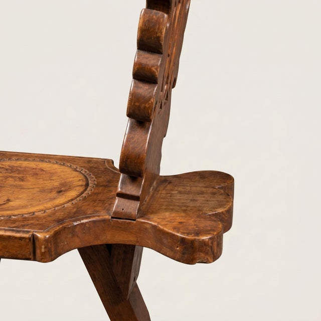 Neo-Renaissance Style Chairs in Carved Walnut, 1900s, Set of 6 For Sale - Image 17 of 18
