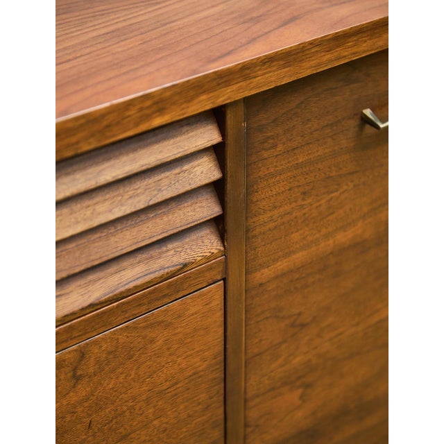 Merton Gershun Style Bassett Mid Century Walnut and Brass Louvered Credenza For Sale - Image 11 of 12