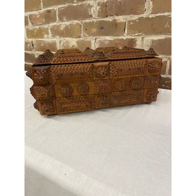 Late 19th Century 19th Century American Tamp Art Box For Sale - Image 5 of 7