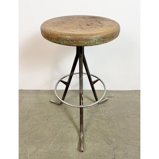 Mid-Century Modern Industrial Grey Workshop Stool, 1960s For Sale - Image 3 of 18
