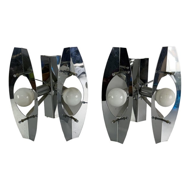 Vintage Space Age Wall Lamps in the style of Oscar Torlasco, 1960s, Set of 2 For Sale