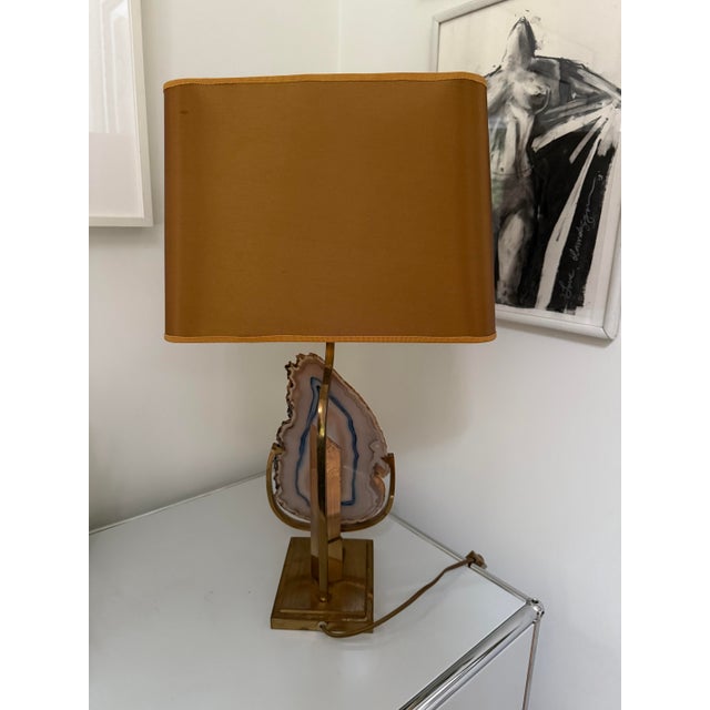Willy Daro Vintage Willy Daro Attributed Brass & Agate Table Lamp With Silk Lamp Shade For Sale - Image 4 of 11