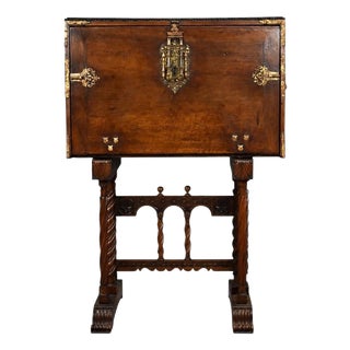 17th Century Spanish Walnut Bargueño Cabinet, 1650 For Sale