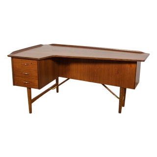 Mid-Century Teak Boomerang Desk by Peter Løvig Nielsen, Denmark, 1970s For Sale