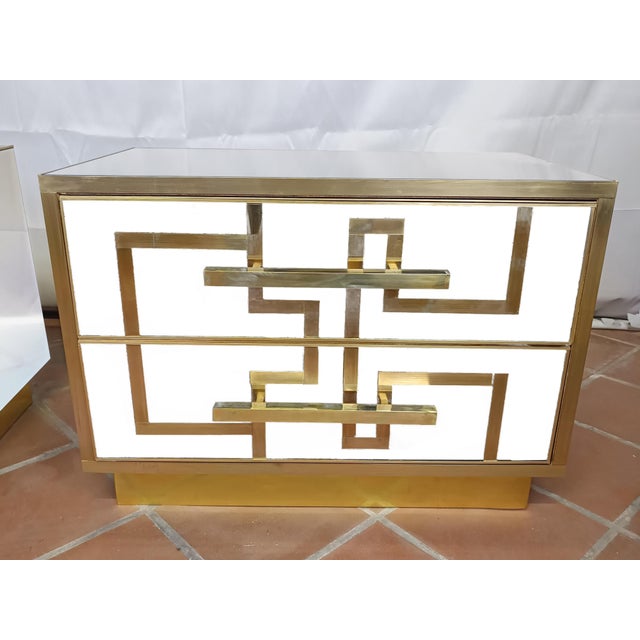 White Nightstands in Birch Wood with Brass Inlays from Justfurnituress SRL, Set of 2 For Sale - Image 4 of 6