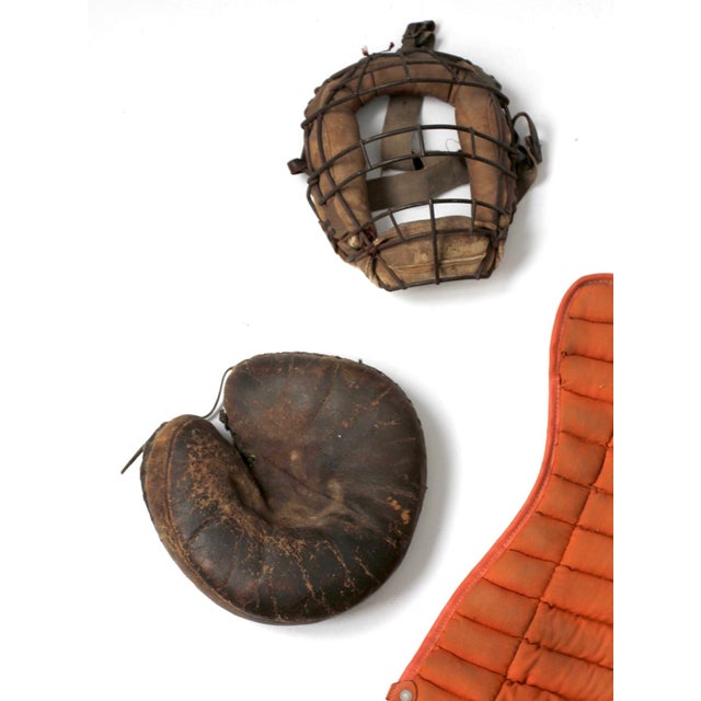Early 20th Century Vintage Baseball Catchers Gear Collection C. 1930s-1950s For Sale - Image 5 of 18