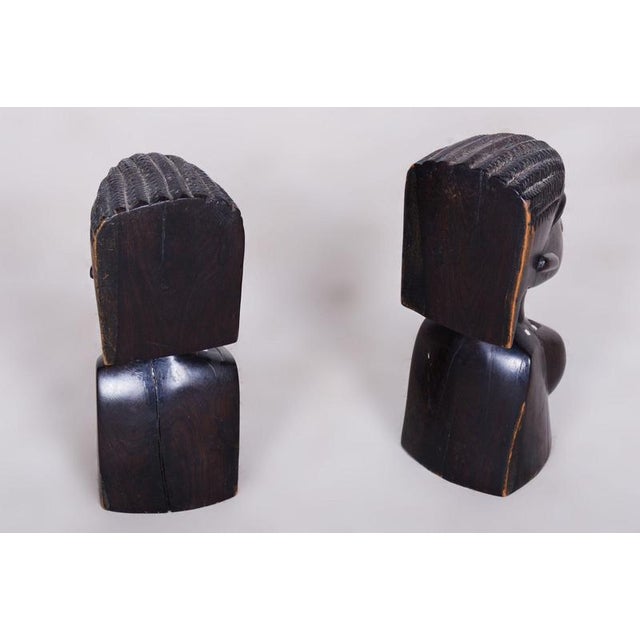 Brown Vintage African Bookends in Lacquered Ebony, 1920s, Set of 2 For Sale - Image 8 of 11