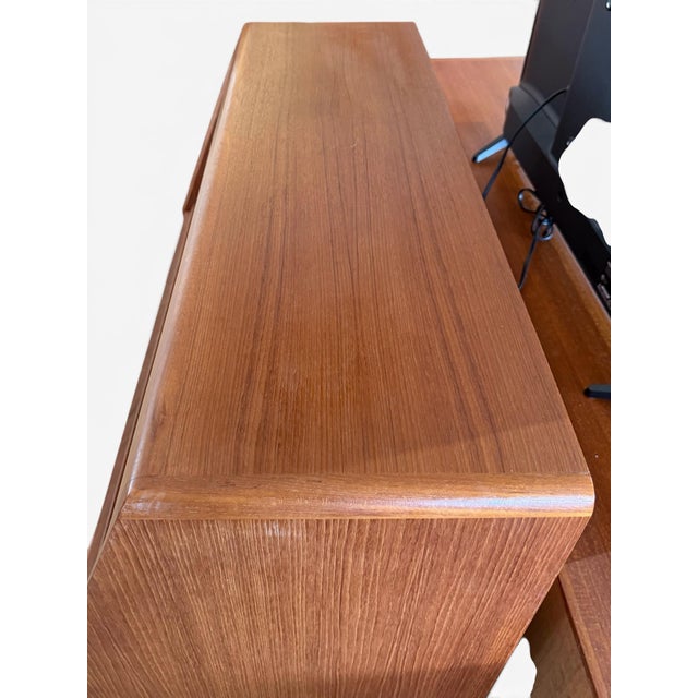 Dyrlund 1960s Danish Modern Dyrlund Teak Drop-Front Secretary Desk & Vanity For Sale - Image 4 of 11