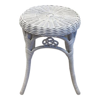 Vintage White Wicker & Rattan Boho Coastal Occasional Table With Decorative Knotwork For Sale