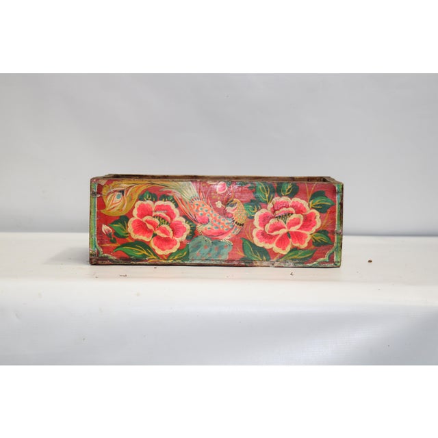Bright bold floral box. Excellent small storage container. Very versatile use to organize small items or as a display....