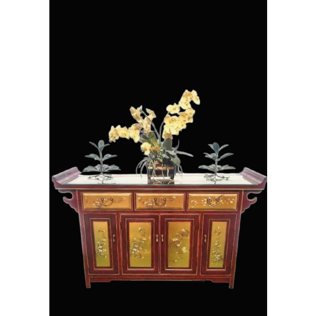 Vintage Chinoiserie Bird Floral Red Gold Leaf Pagoda Top Regency Buffet Credenza Server Cabinet For Sale - Image 9 of 11
