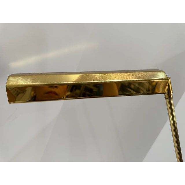 Vintage House of Troy Brass and Wood Counterbalance Piano Desk Lamp For Sale In Atlanta - Image 6 of 9