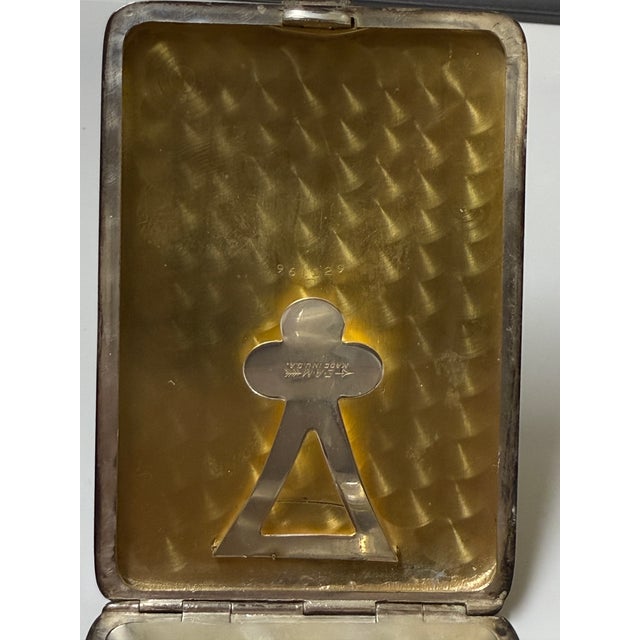 Vintage Elgin Art Deco Period Sterling Silver Ladies Dance Purse Compact Mirror With Coin Slots and Silver Mesh Wrist Strap For Sale - Image 12 of 16