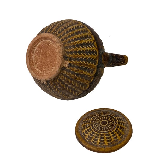 Chinese Ware Brown Woven Pattern Ceramic Jar Vase Display Art For Sale - Image 4 of 7
