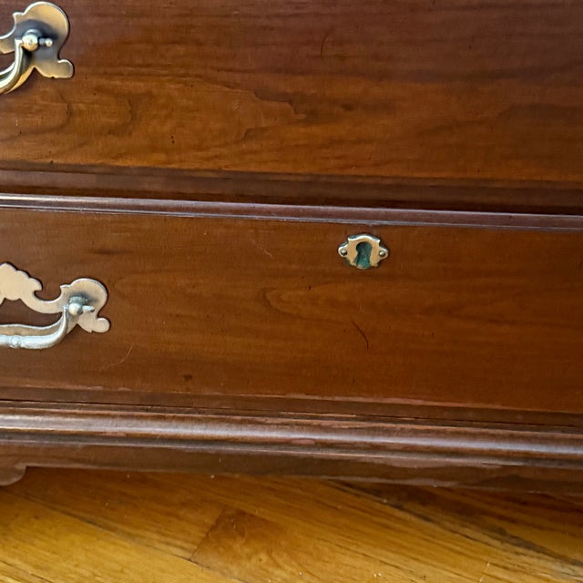 Vintage Chippendale Style Bachelor Chest With Brushing Slide For Sale - Image 9 of 11