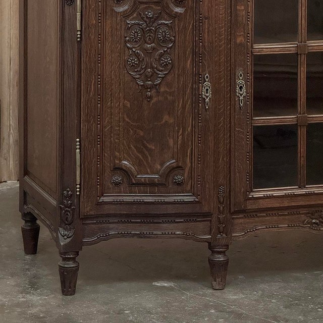 Wood 19th Century Louis XVI Liégeois Style Oak Display Buffet For Sale - Image 7 of 18