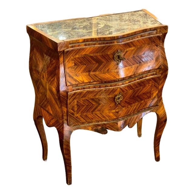 19th C. Italian Walnut Bombe Side Table For Sale