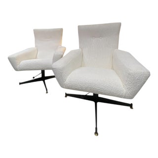 White Bouclè Armchairs, 1960s, Set of 2 For Sale