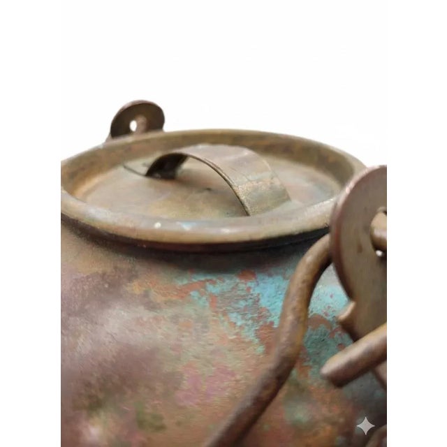 1900 - 1909 Antique English Copper Milk Canister W/ Lid & Wood Handle — Edwardian Era For Sale - Image 5 of 11