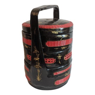 Black & Red Lacquered Peranakan Wedding Basket For Sale