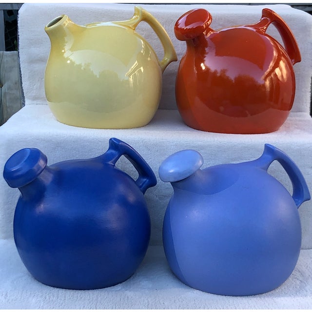 Set of Five: Three Rum Rill Carafes / One Rum Rill Pitcher and One Unmarked Carafe For Sale - Image 17 of 17