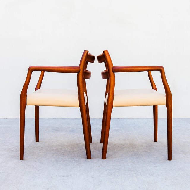 1970s Restored Niels Moller Model 67 Danish Modern Dining Chairs in Teak & Leather For Sale - Image 11 of 18