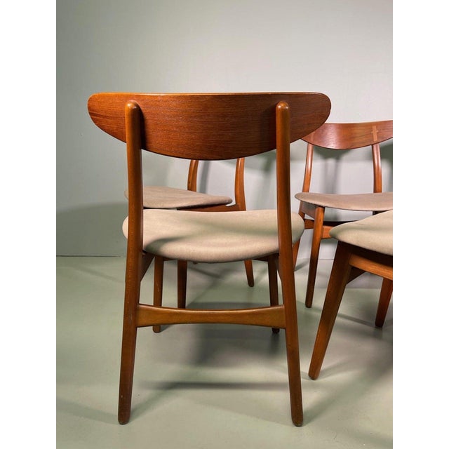 Set of six CH-30 dining chairs by Hans Wegner produced by Carl Hansen I have official proof of authenticity such as...