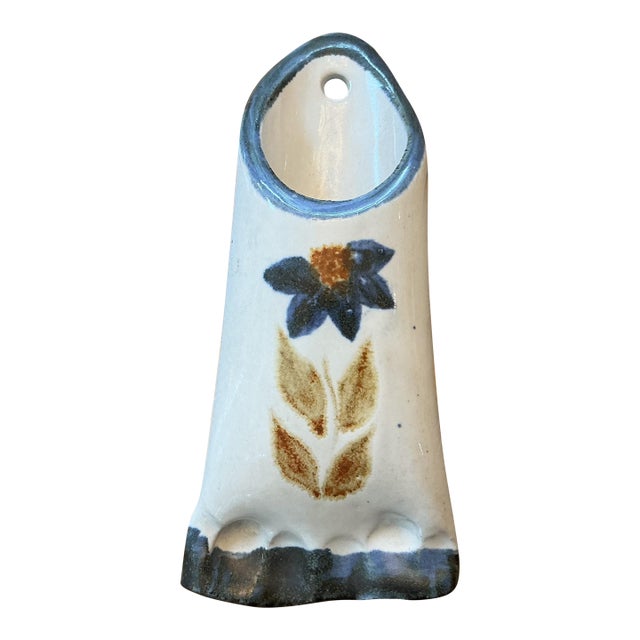Vintage Studio Pottery Wall Pocket Vase – Arts Workshop, Cape Breton (Signed) For Sale