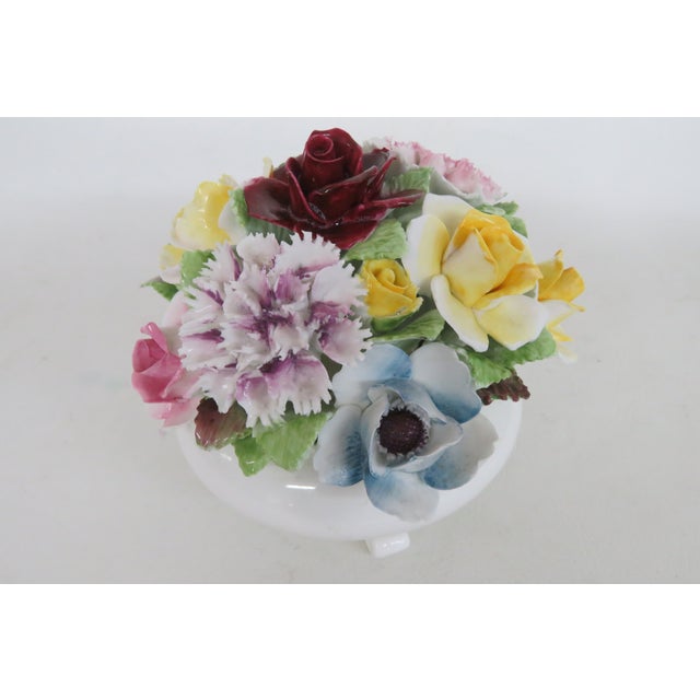 Royal Doulton England Bone China Floral Posy Mixed Flowers in Footed Bowl 5016b For Sale In Miami - Image 6 of 18
