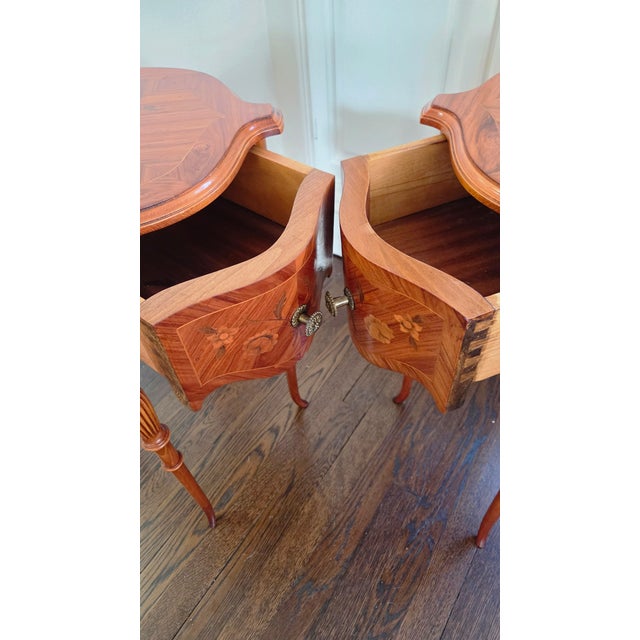 Vintage French-Style Floral Marquetry Nightstands With Turned Legs — A Pair For Sale - Image 13 of 18