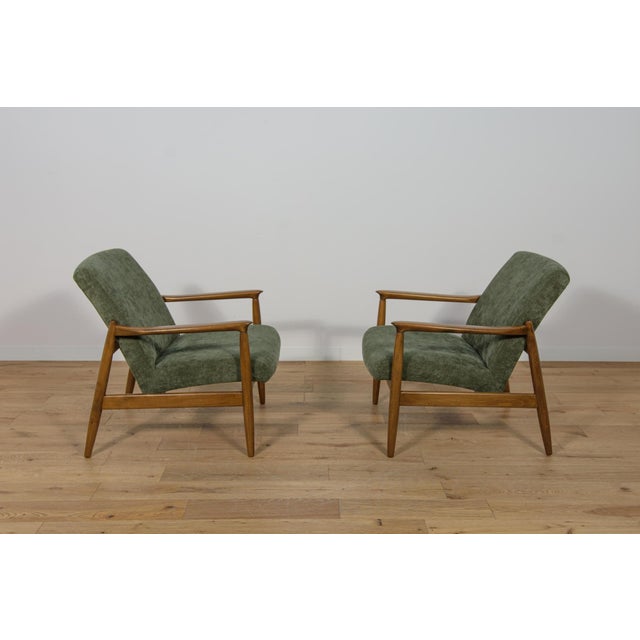 1960s Set of Mid-Century Modern GFM-64 Chairs by Edmund Homa for Gościcińskie Furniture Factory, 1960s For Sale - Image 5 of 18