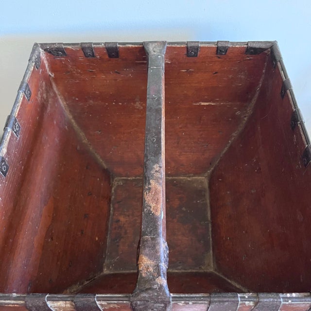 Sienna Antique 19th Century Chinese Rice Harvest Wooden Bucket For Sale - Image 8 of 9