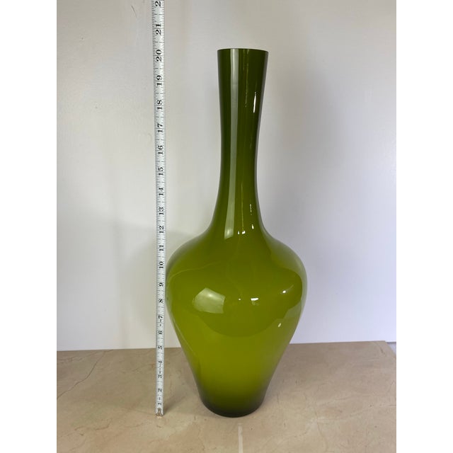 Vintage Mid-Century Italian Empoli-Style Cased Glass Bottle Vase in Olive Green For Sale - Image 9 of 9
