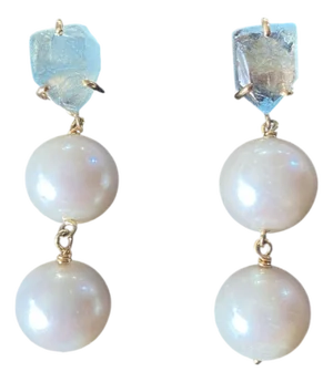 Cultured Freshwater Pearl 10 Mm Earrings With Blue Aqua Marine 18k Yellow Gold