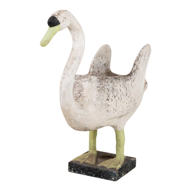 Reconstituted Stone Swan on Raised Feet Planter, English Early 20th Century For Sale