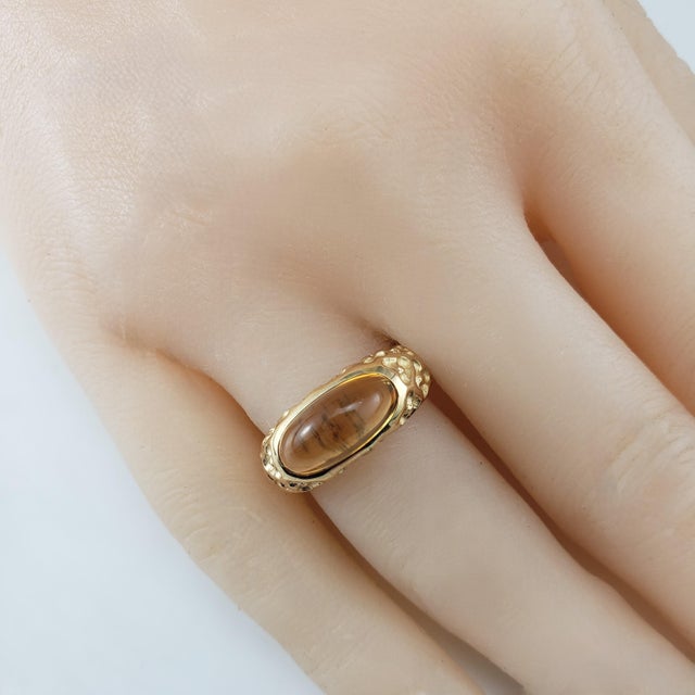 Late 19th Century Manhattan 18 Karat Yellow Gold and Cabochon Citrine Ring, Size 6.5 For Sale - Image 9 of 9