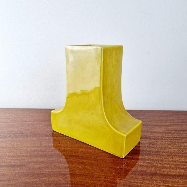 Mid-Century Modern Ceramic Vase in Mustard Color by Antonio Zen, 1970s For Sale - Image 11 of 11