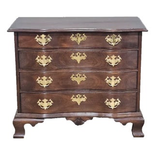 Mid 20th Century Statton Furniture Private Collection Serpentine Chest of Drawers Made in Maryland For Sale