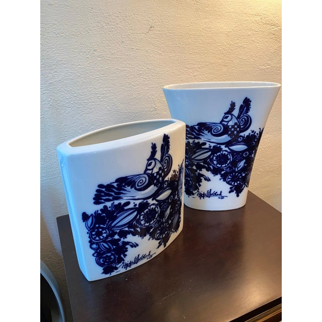 White Bjorn Wiinblad for Rosenthal Porcelain Vase For Sale - Image 8 of 9