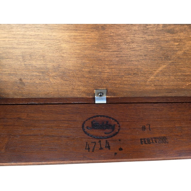 1980s Stickley Federal Style Demilune Mahogany Inlaid Yew Wood Hall Console Table For Sale - Image 18 of 18
