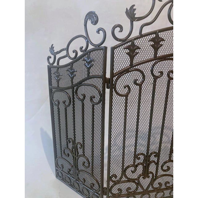 Mid-20th Century French Gothic Wrought Iron Fireplace Screen For Sale - Image 4 of 9