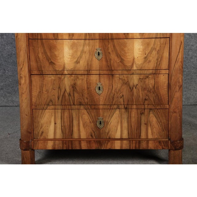 Small Antique Louis Philippe Secretaire in Walnut, 1840 For Sale - Image 10 of 18